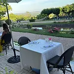 Chateau & Restaurant La Table Du Chateau 酒店