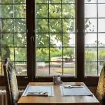酒店 Chateau & Restaurant La Table Du Chateau Hattonchatel