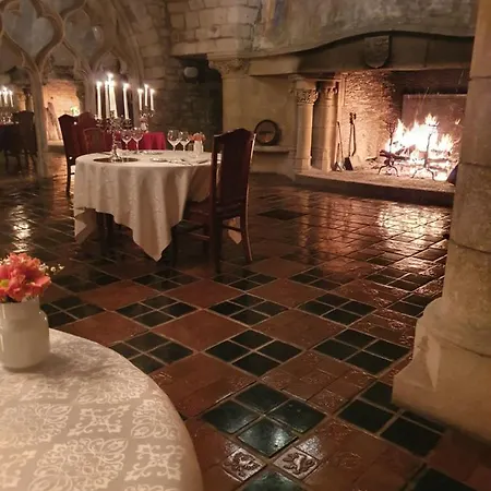 فندق Chateau & Restaurant La Table Du Chateau 3*