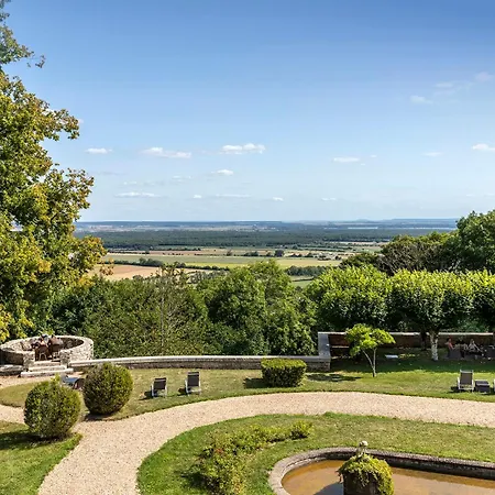 Hotel Chateau & Restaurant La Table Du Chateau 3*