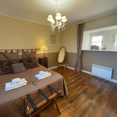 Chateau & Restaurant La Table Du Chateau 3*