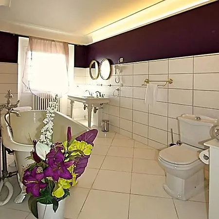 Chateau & Restaurant La Table Du Chateau מלון Hattonchatel