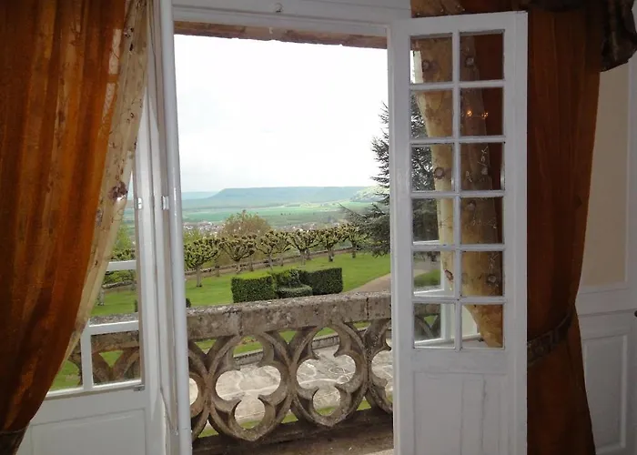 Hotel Chateau & Restaurant La Table Du Chateau 3*